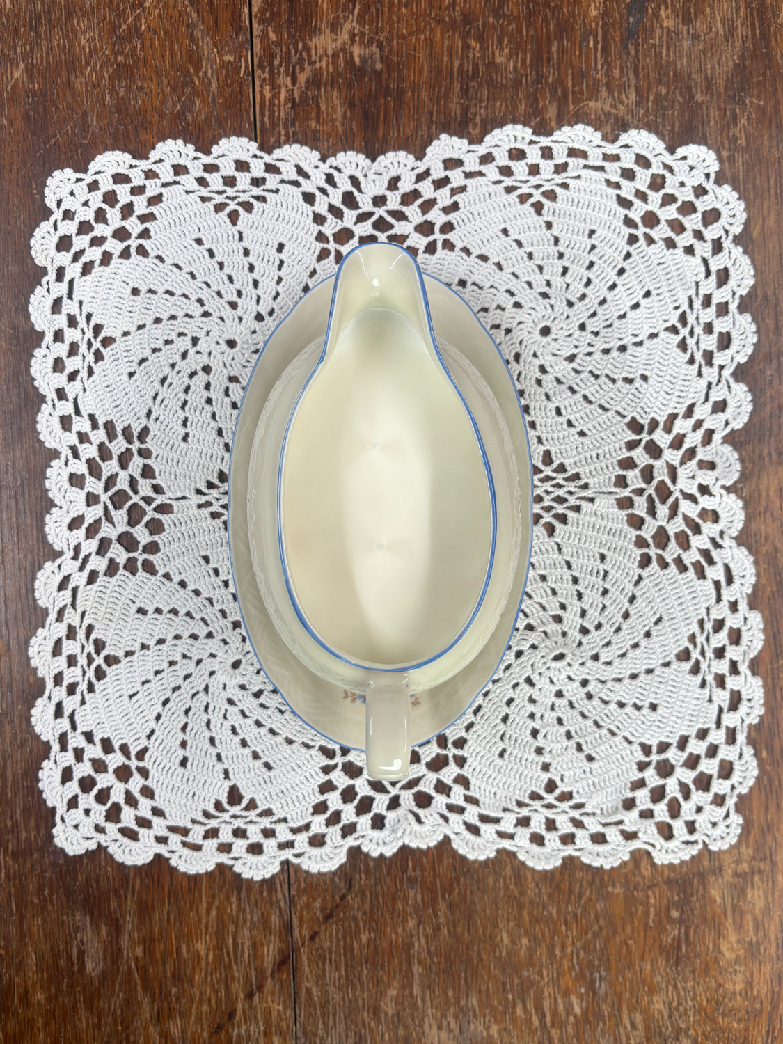 Vintage Gravy boat candle