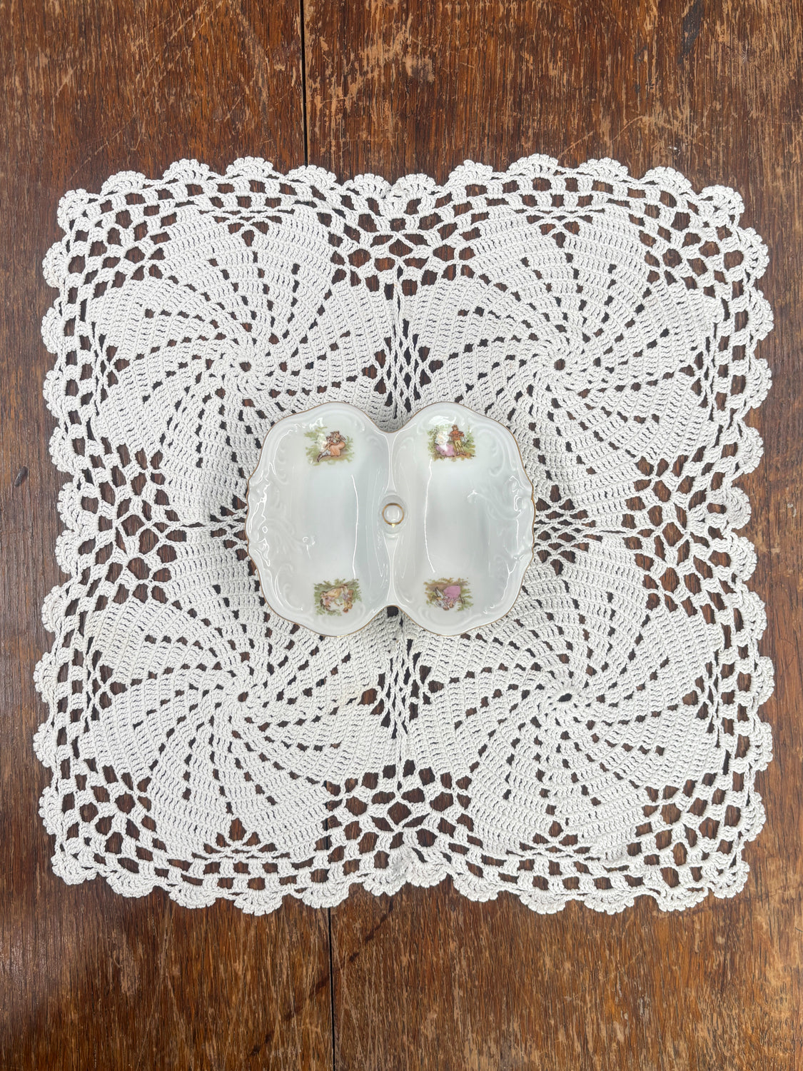 Porcelain relish dish with gold trim (Bavaria porcelain)