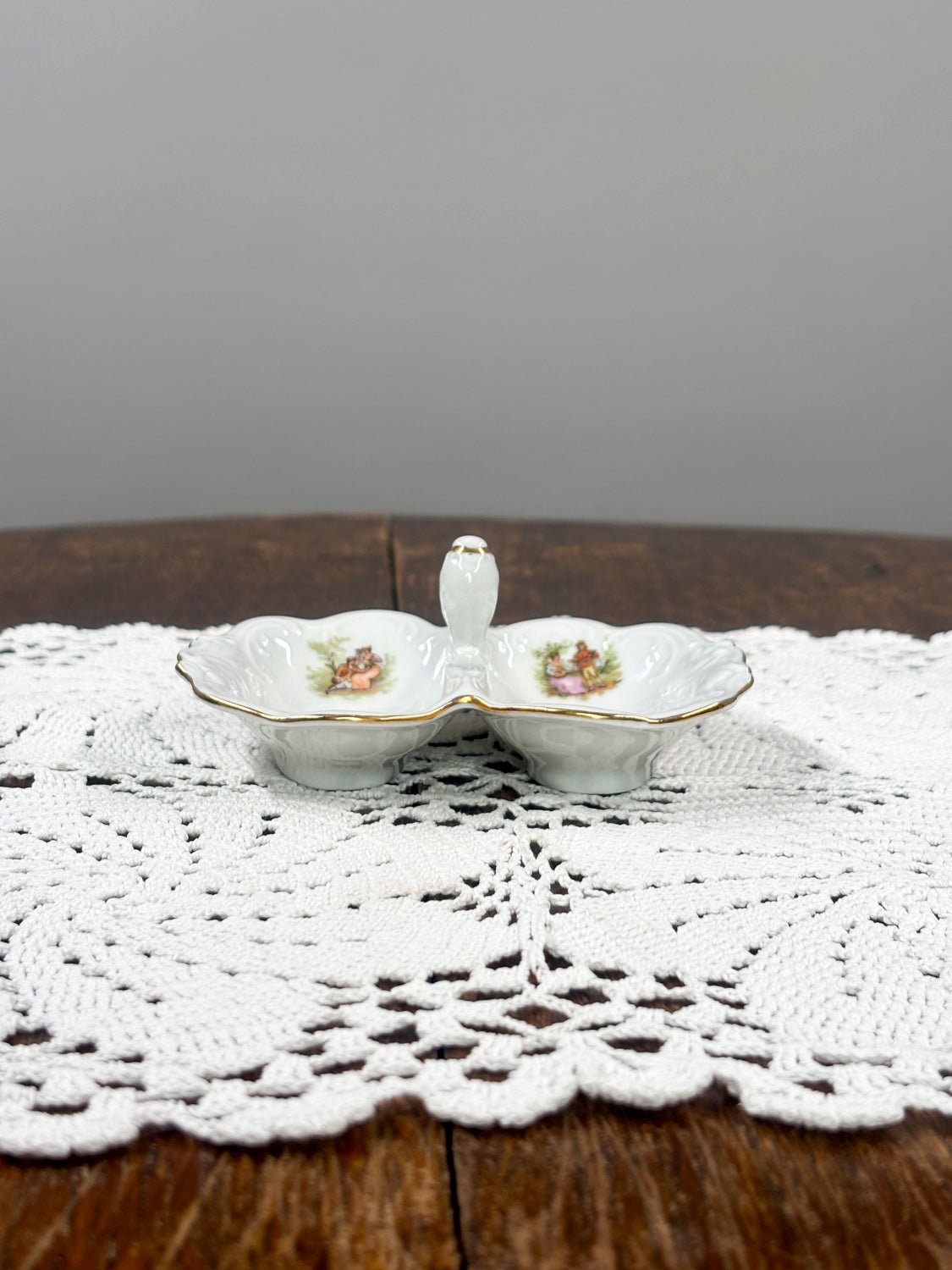 Porcelain relish dish with gold trim (Bavaria porcelain)