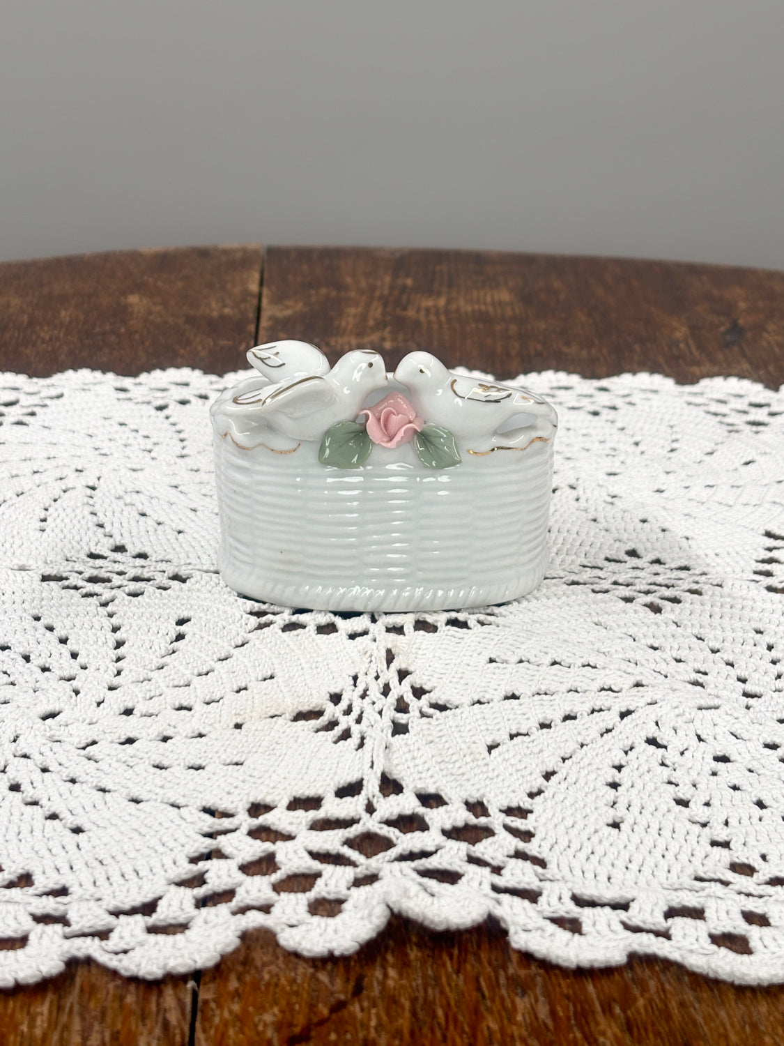 Porcelain trinket holder basket with doves and gold detailing