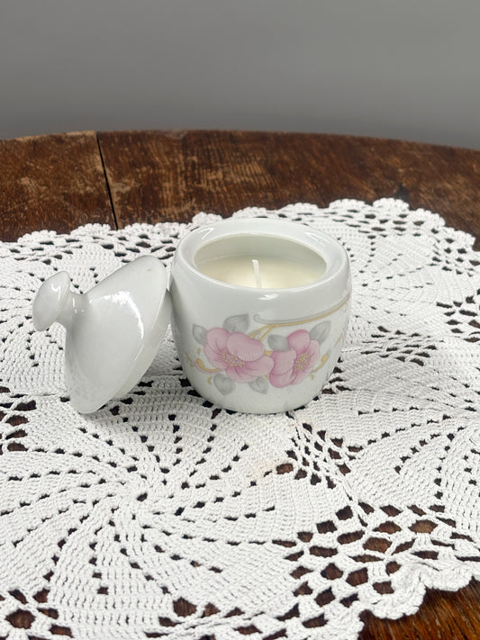 Vintage floral porcelain candle